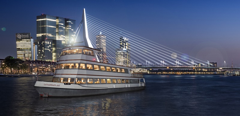 lichtjestoer-door-rotterdam-met-ms-zilvermeeuw-ii-414afbae-28f8-4c1e-8c2f-386eaeddb391