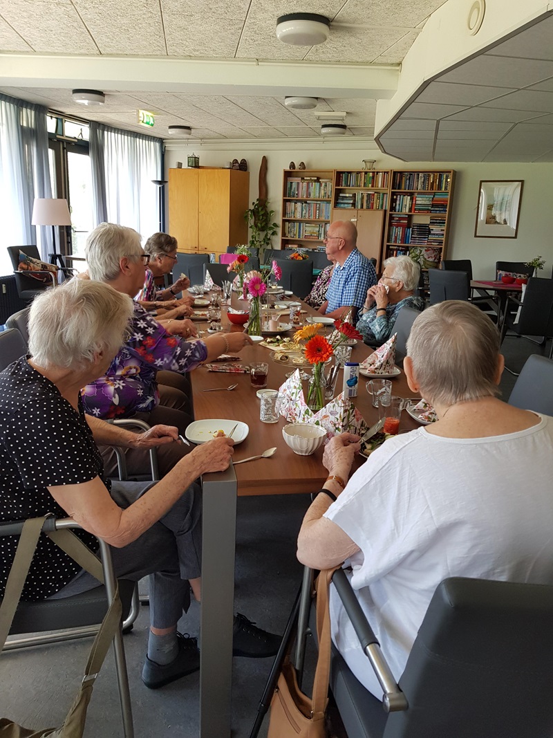 high-tea-in-de-donjon-april-e3c4d9c8-cb62-4114-a9ad-bd496f66cb4c