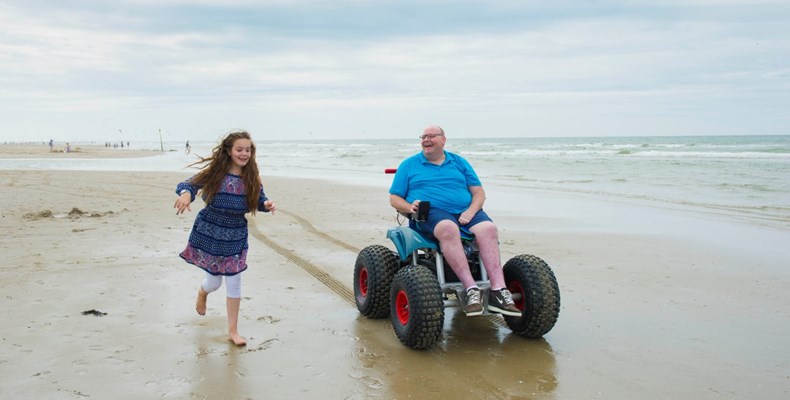 Stranddag Kijkduin met Marco en Lotte