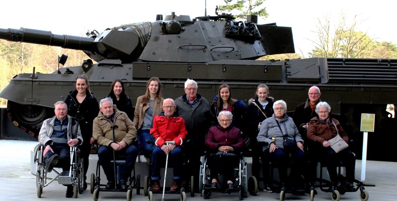 Met de Zonnebloem naar het Militair Museum