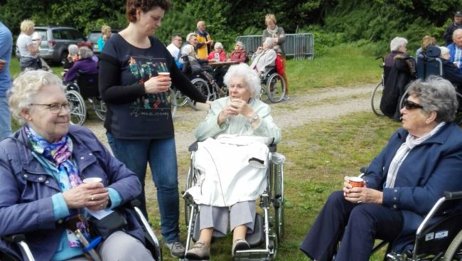 Roll Over Bronckhorst met rolstoeldriedaagse 