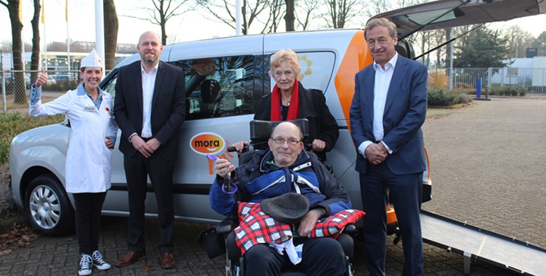 Onthulling auto Tilburg