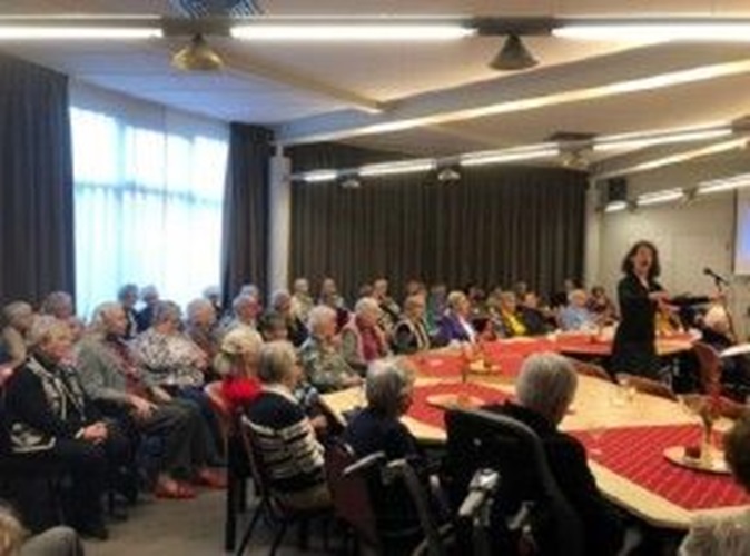Maria Delver geeft de juiste toon aan.