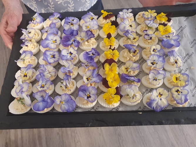 Ook aan de inwendige mens werd gedacht op deze Paasmiddag
