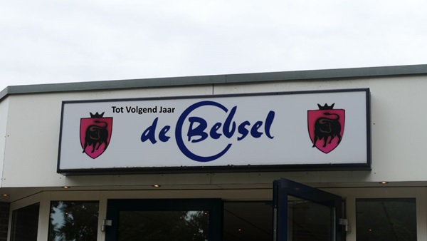 p1000377-de-bebsel-zonnebloemjpg