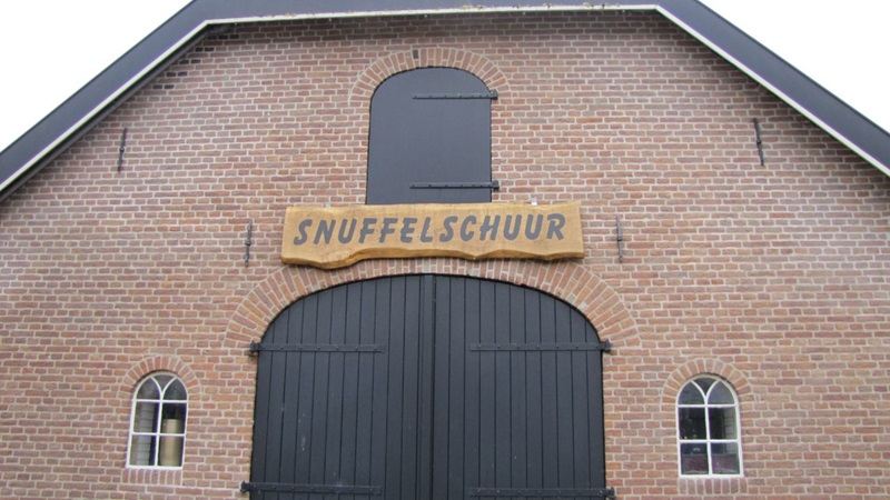 snuffelschuur-1jpg