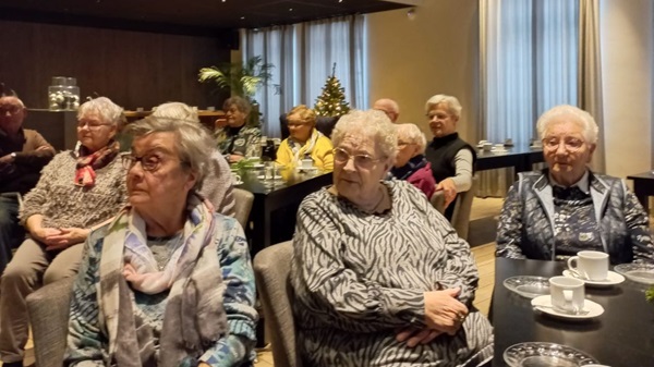 2023-12-11-effe-anders-kerstliedjes-2jpg