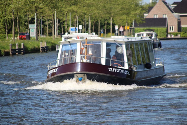 varen-met-de-zuidtwijckboot-94c3deab-5eb0-45ea-835f-862b03ba329a