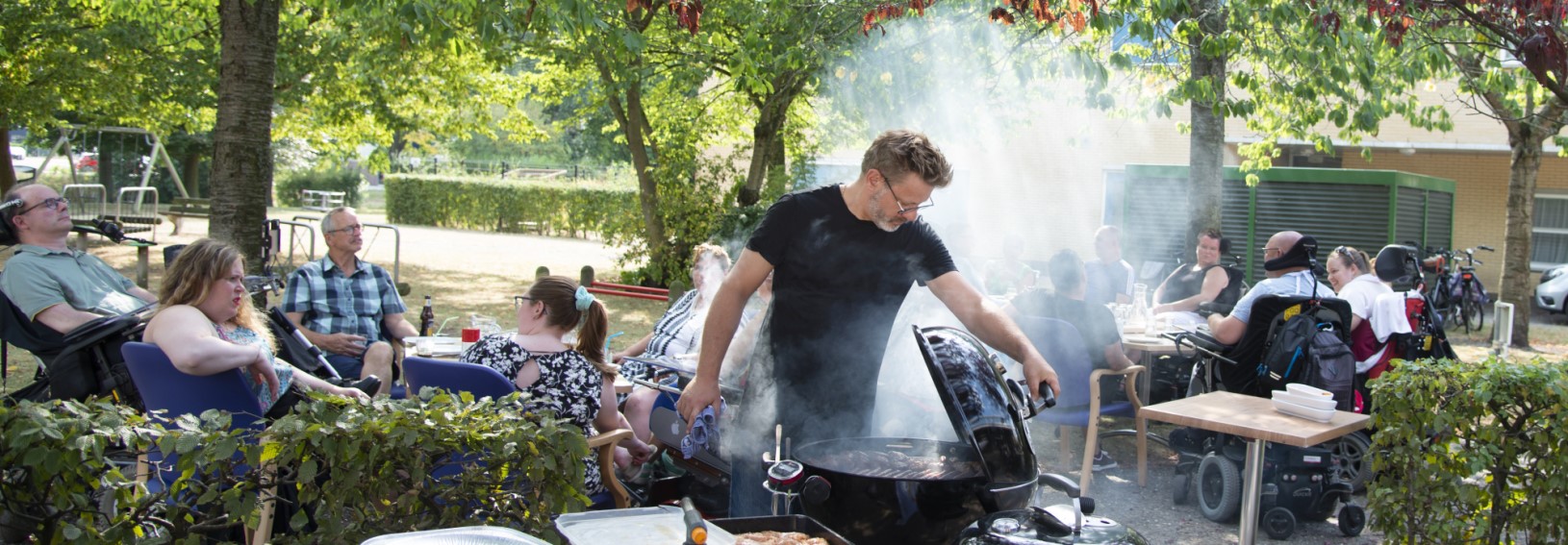 Barbecue Zonnebloem Jong Amsterdam met chef-kok Andy McDonald